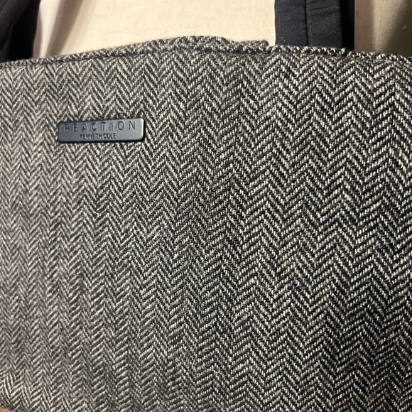 NWOT Kenneth Cole Reaction Tweed Shoulder Bag - Picture 3 of 11